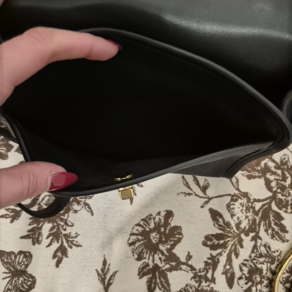 Vintage COACH Court Bag Old Coach Hand Bag Shoulder Bag Black Leather - Picture 13 of 17